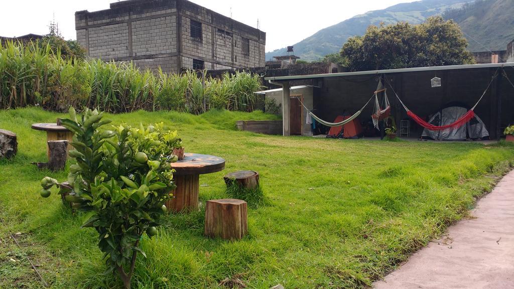 Montano Camping & Hostel Баньос Экстерьер фото