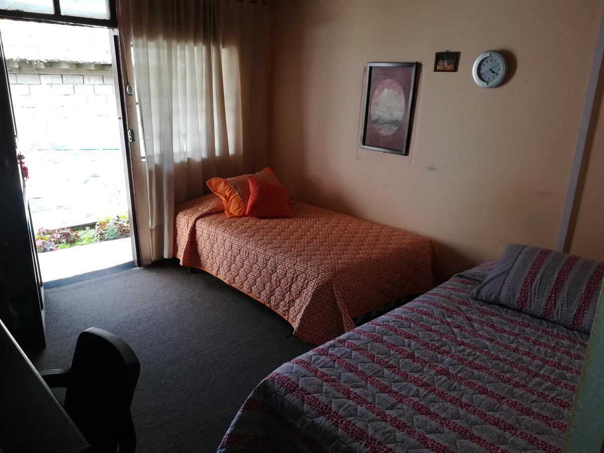 Montano Camping & Hostel Баньос Экстерьер фото