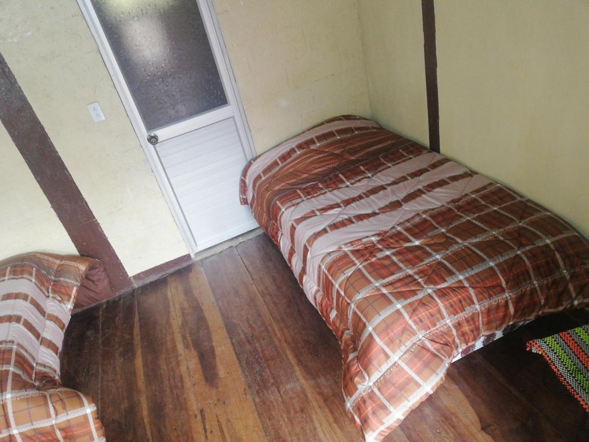 Montano Camping & Hostel Баньос Экстерьер фото